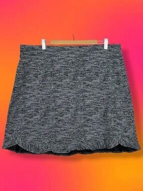 Loft Textured Knit Tweed Elastic Stretch Boucle Ruffle Flippy Swing Mini Skirt